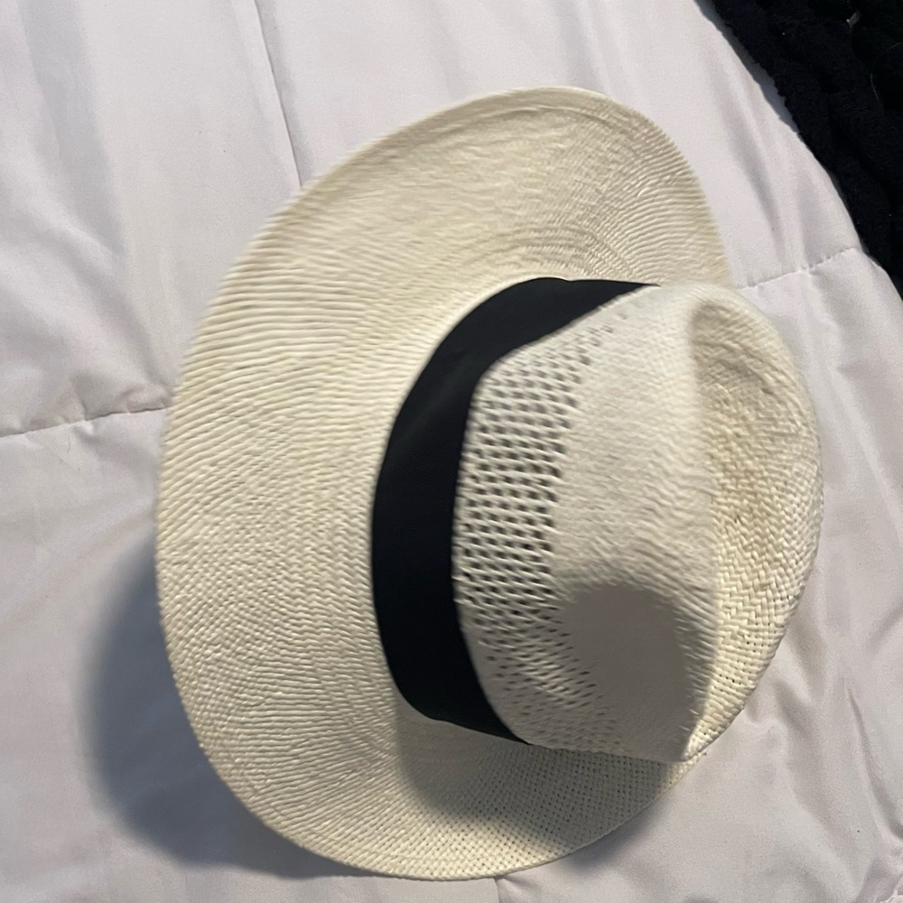 Straw Hat - Picture 9 of 13